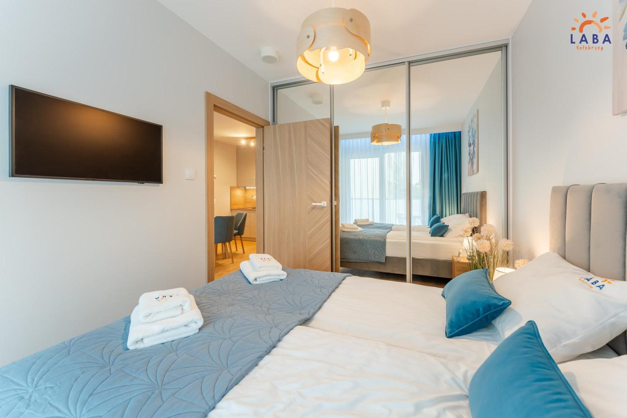 Laba Kolobrzeg Apartamenty Kollataja Z Parkingiem Exterior foto