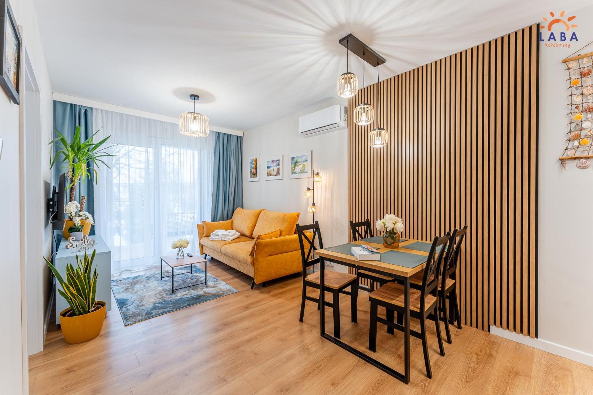 Laba Kolobrzeg Apartamenty Kollataja Z Parkingiem Exterior foto