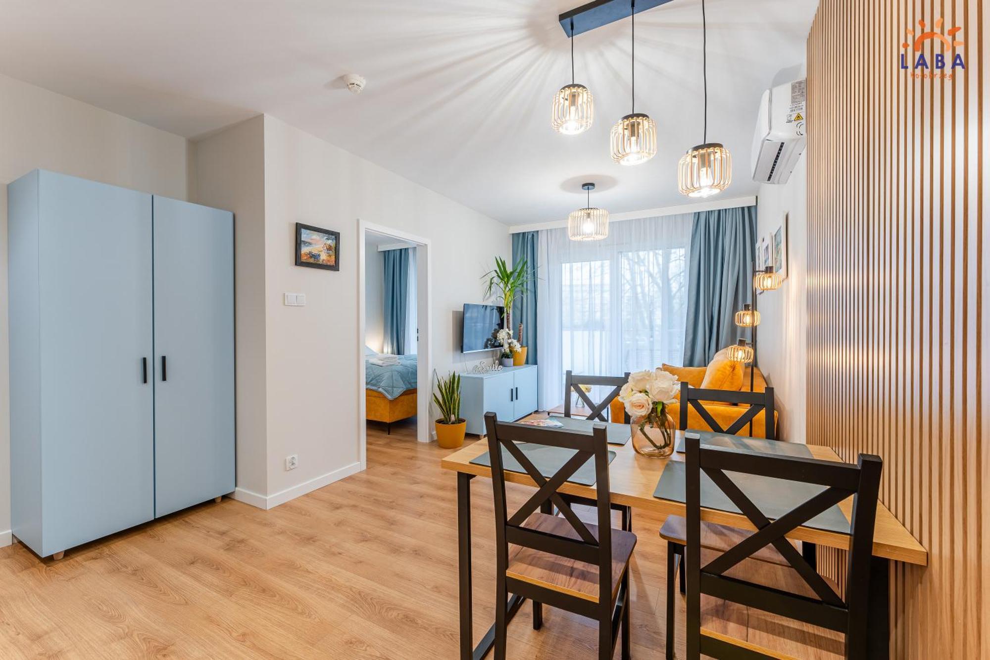 Laba Kolobrzeg Apartamenty Kollataja Z Parkingiem Exterior foto